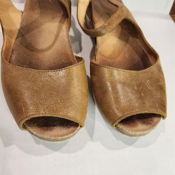 Dansko Marcy Sandals Womens Strappy Wedge Heel Ankle Strap Sz 40 US 9.5 - 10 M - Picture 3 of 12